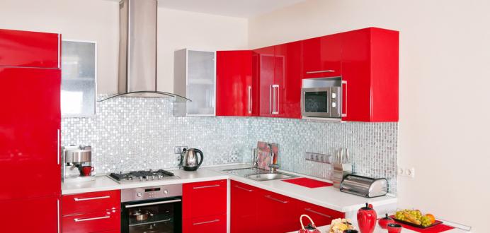 Дизайн красной кухни (18 фото): красивые сочетания и оттенки